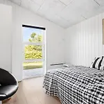 3 Bedroom Cozy In Holiday home *