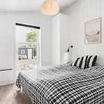 3 Bedroom Cozy In