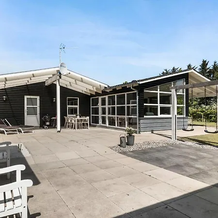 3 Bedroom Cozy In Tarm