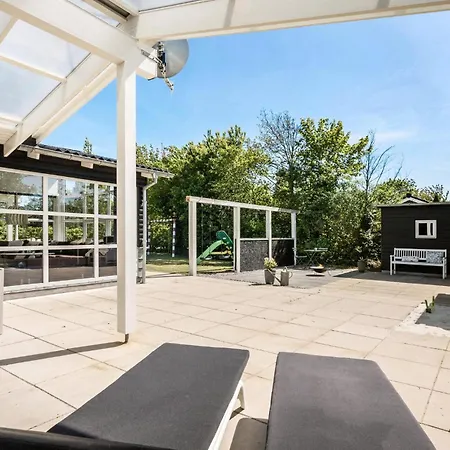 Feriehus 3 Bedroom Cozy In Tarm
