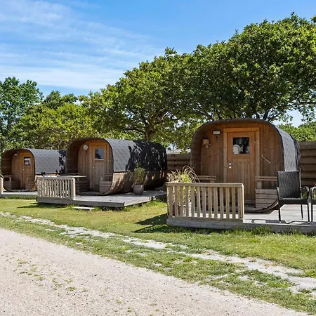 3 Bedroom Cozy In Holiday home Tarm