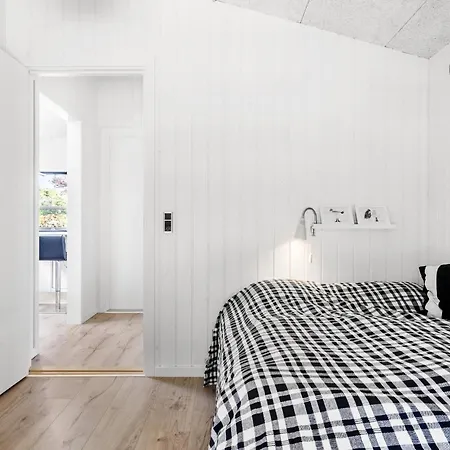 Feriehus 3 Bedroom Cozy In *